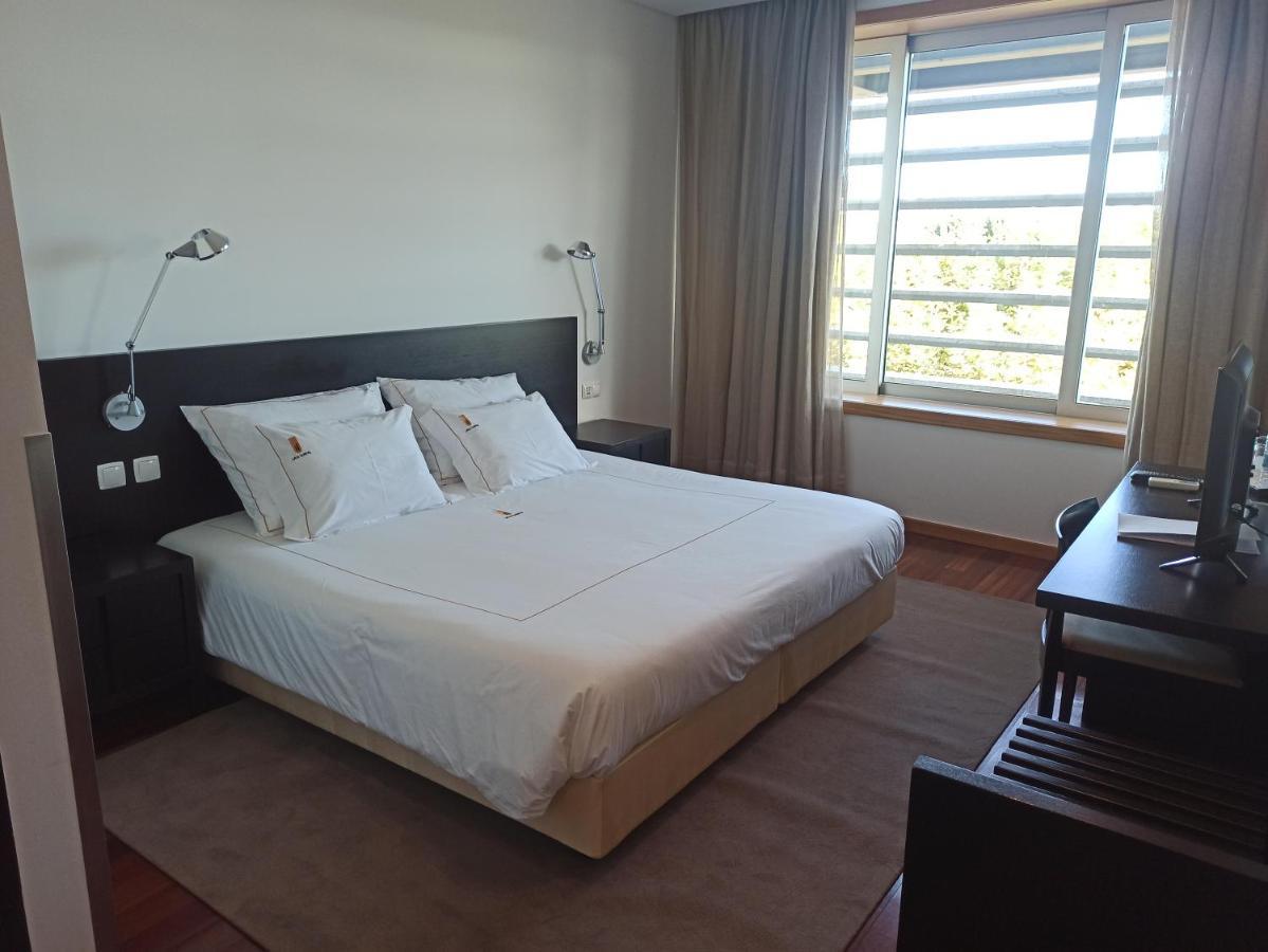 Hotel Vila Luena วิลาแวร์เด ภายนอก รูปภาพ
